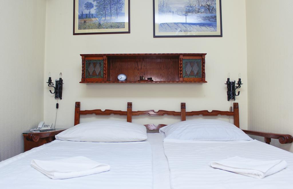 Bed and Breakfast Kalmár Panzió Budapest Habitación foto